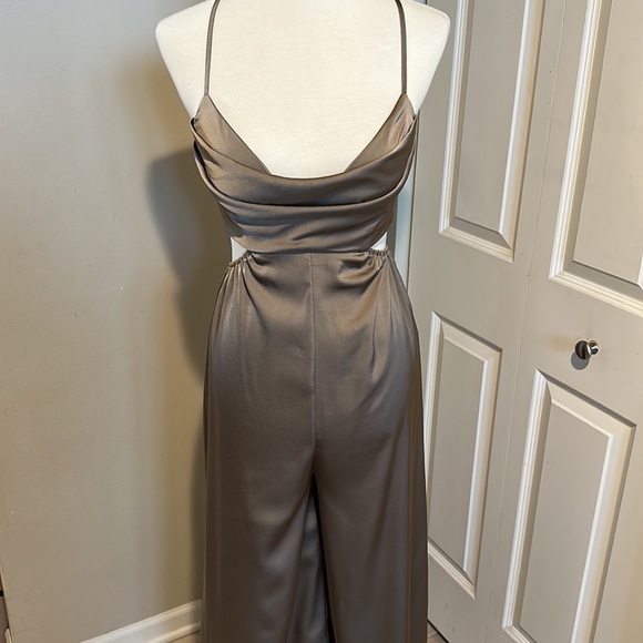 Amanda Dressed Up Jumpsuit - Picture 5 of 10